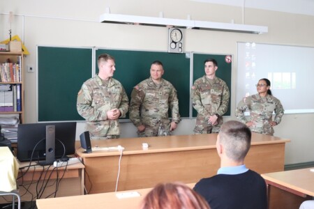 Tikšanās ar Daugavpils Centrs vidusskolas skolēniem